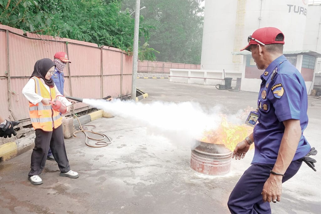 Simulasi Pemadam Kebakaran TURBION & SUBDIT BP Batam